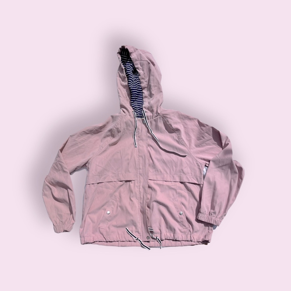 E (Hanger) M Light Weight Full Jip Jacket Women’s Size M
